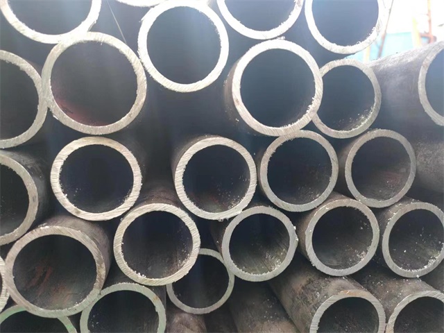 太原27simn無縫鋼管廠